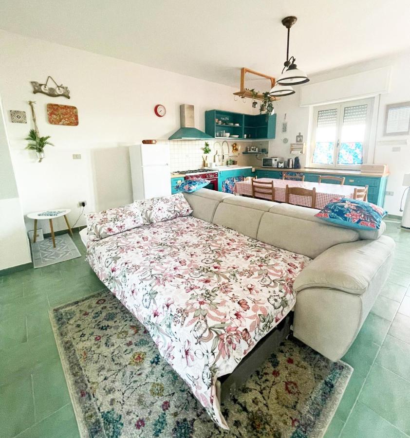 Casa Di Nelia Villa Baratili San Pietro ภายนอก รูปภาพ