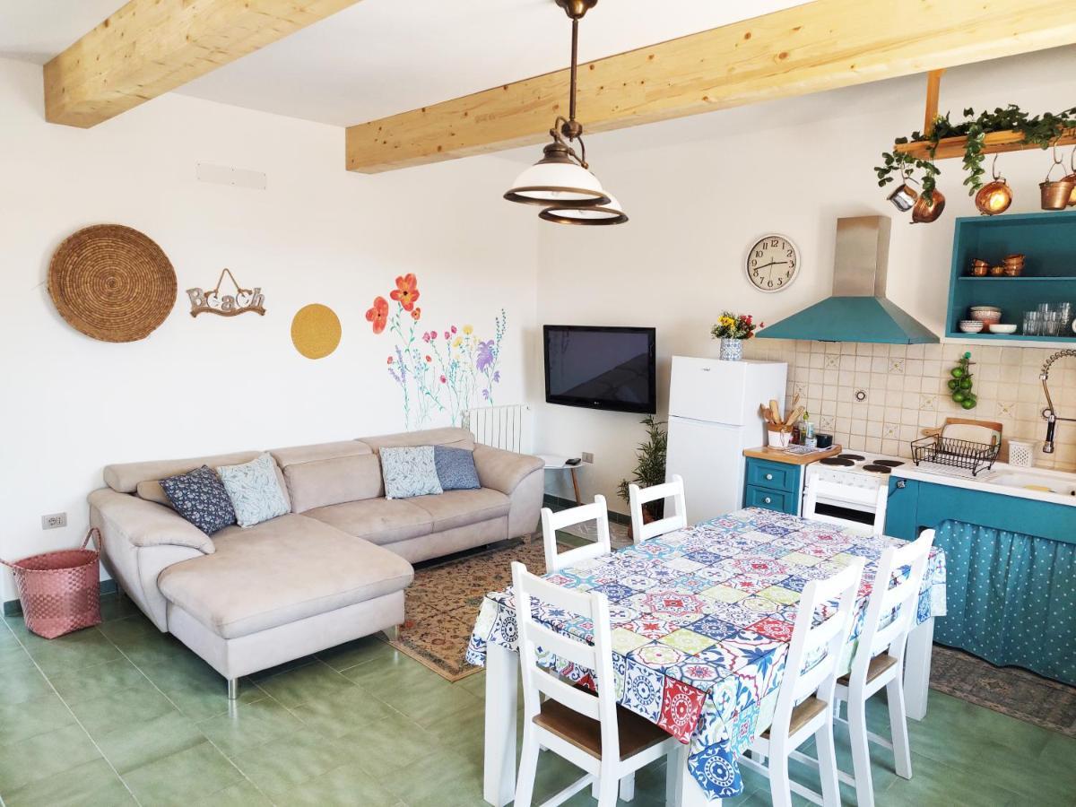 Casa Di Nelia Villa Baratili San Pietro ภายนอก รูปภาพ
