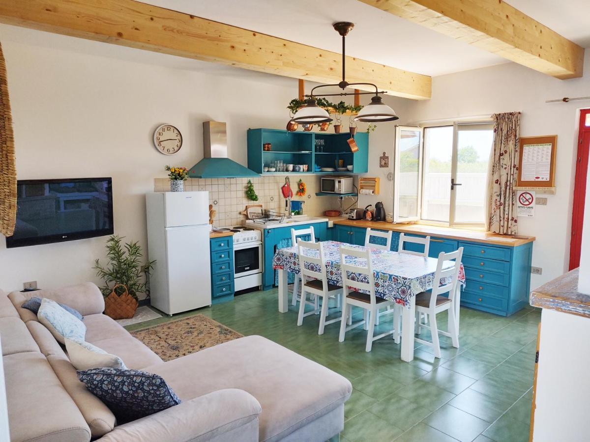 Casa Di Nelia Villa Baratili San Pietro ภายนอก รูปภาพ