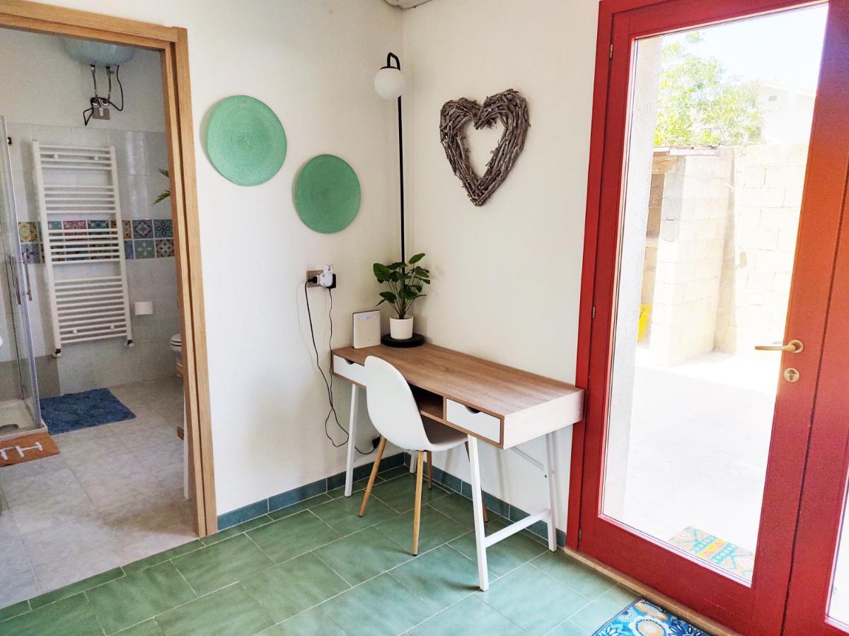 Casa Di Nelia Villa Baratili San Pietro ภายนอก รูปภาพ